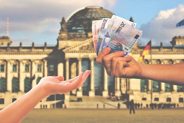 Kollektive Geldmuster in deinem Vaterland und Mutterland